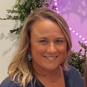 Meet your Posher, Posh